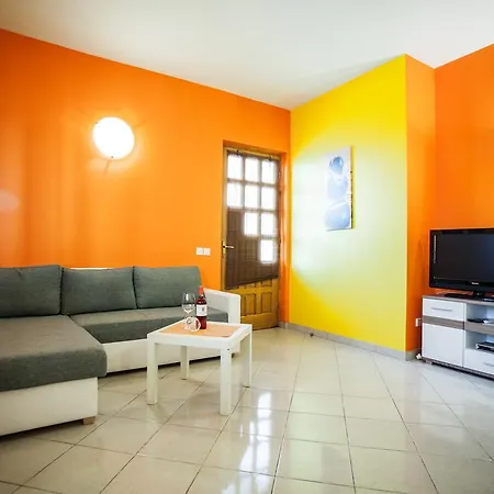 Appartement Lovic *